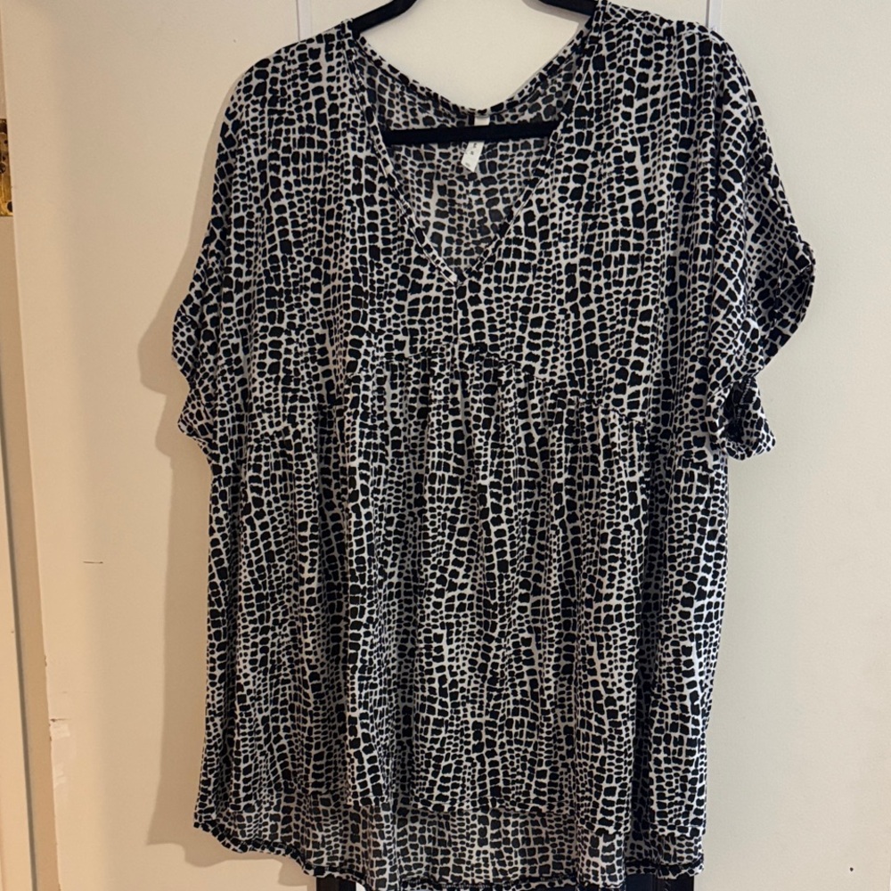 MTS Monochrome Patterned Women's Blouse